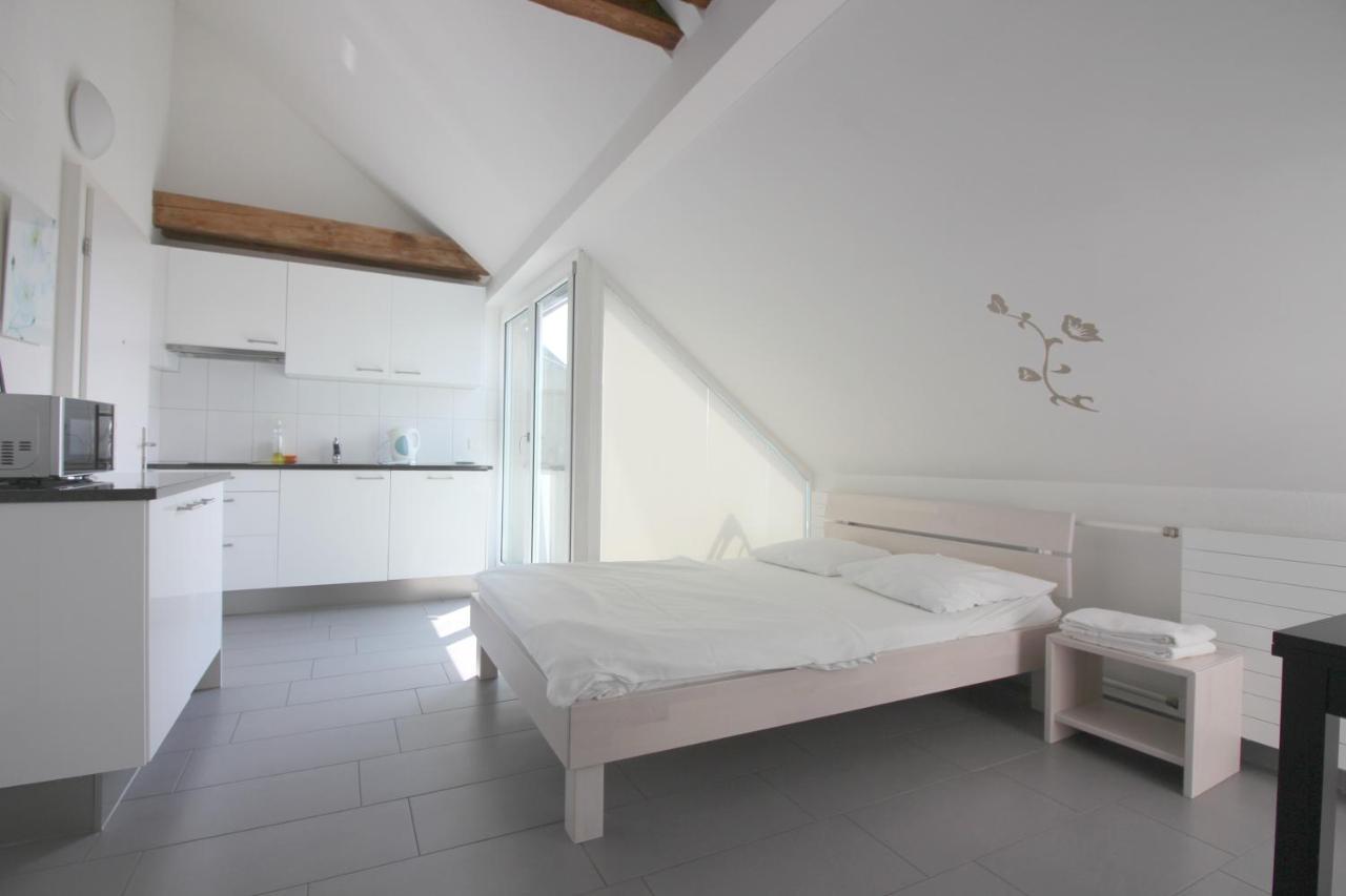 Swiss Star North End - Contactless Self Check-In Apartment Zurich Exterior photo