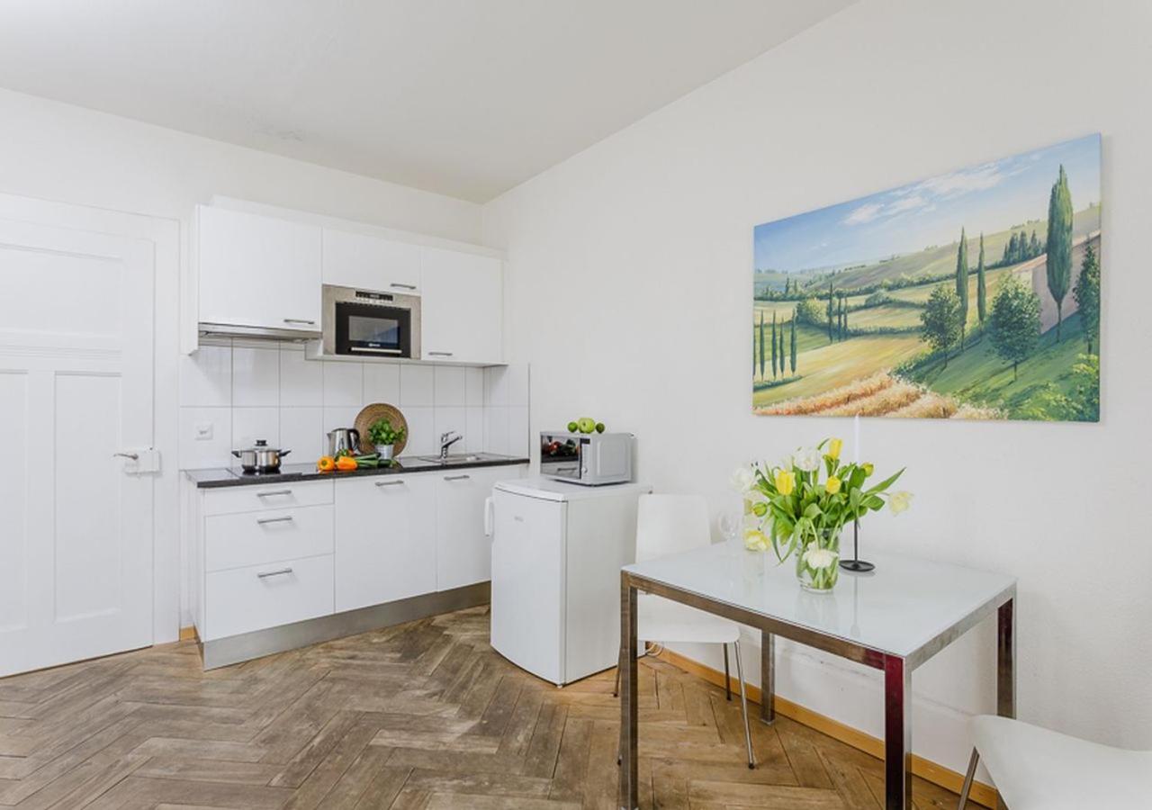 Swiss Star North End - Contactless Self Check-In Apartment Zurich Exterior photo